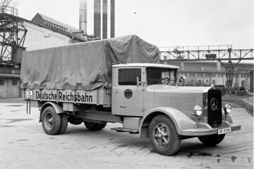 Mercedes-Benz Lo 3500 (L 64),  Pritschenwagen der Reichsbahn mit OM 67-Dieselmotor, 3,5 to Nutzlast