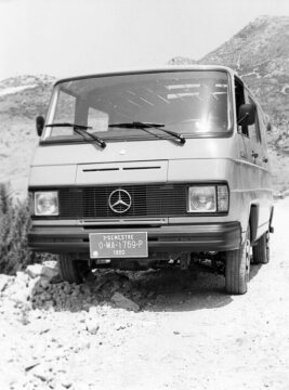 Mercedes-Benz MB 100 / MB 130
Station wagon, further development of the N 1000 / N 1300, 1981 - 1987