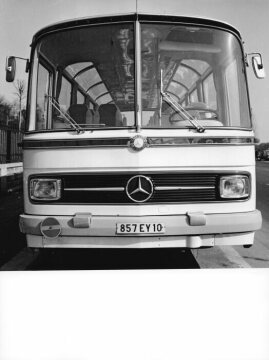 Mercedes-Benz O 302 
Reiseomnibus