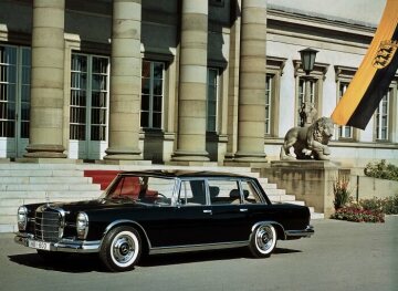 Mercedes-Benz 600, W 100