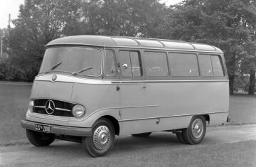 Mercedes-Benz O 319 D, touring coach, 1956