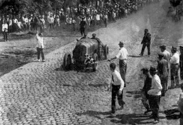 Großer Nationalpreis von Argentinien, Morón-Córdoba- Morón, 07.- 08.02.1931. Der Sieger Carlos Zatuszek mit Beifahrer Julio Berndt auf Mercedes-Benz SSK Rennsportwagen.
