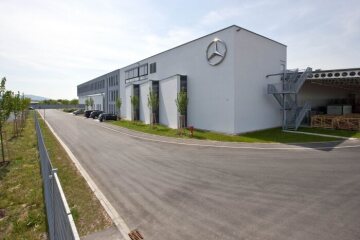 Startschuss für neues Daimler Presswerk: Werk in nur 12 Monaten Bauzeit fertiggestellt; Rund 600 verschiedene Einzelteile gehen zukünftig zur Lkw und Pkw-Produktion nach Wörth, Aksaray, Rastatt und Kecskemet