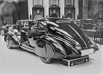Mercedes-Benz 500 K "Autobahnkurier (autobahn courier)"
International Automobile Show in Berlin, March 8-18,1934