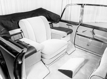 Mercedes-Benz Typ 300 d Pullman-Landaulet; Sonderausführung für den Vatikan, 1960.
