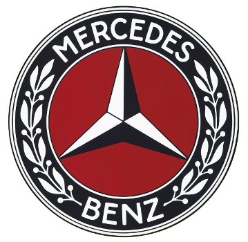 Vom Benz-Symbol wurde der Lorbeerkranz übernommen, von der DMG der Dreizack-Stern.