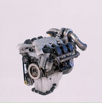 500-series V6 engine,
Mercedes-Benz Actros 1843,
1996