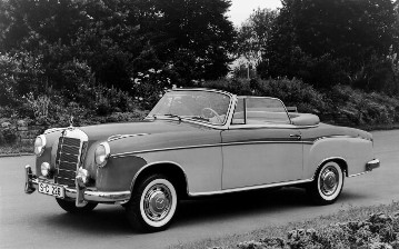 Mercedes-Benz 220 S Convertible, 1956-57 (with front bumper of the first version).
