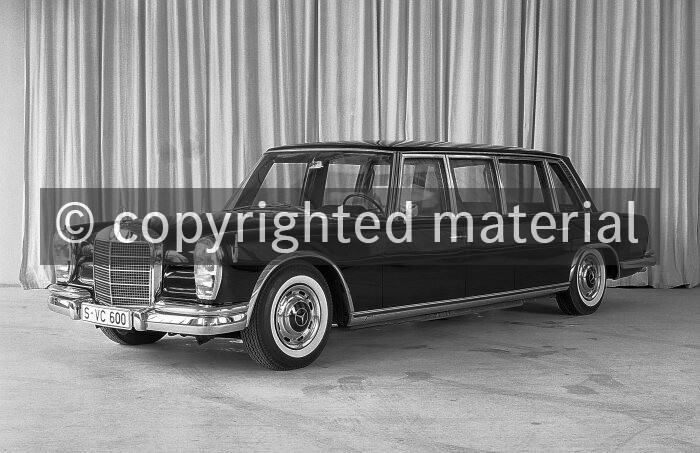 VS651076 Mercedes-Benz 600 Pullman-Limousine