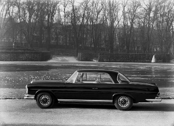 Mercedes-Benz Typ 220 SEb Coupé aus dem Jahre 1960