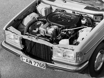 Mercedes-Benz 280
Baureihe 123
Motor M 110 V - Typ 280, aus den Jahren 1975 bis 1981