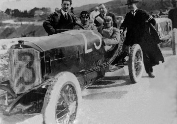 Targa Florio auf der Madonie-Rundstrecke, 27. April 1924. Mercedes 2-l-Targa-Florio-Rennwagen.