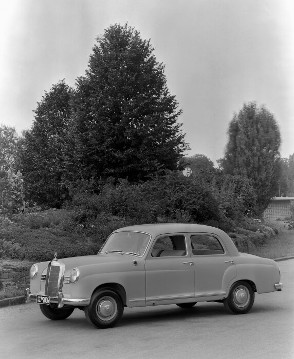 Mercedes Benz 180 Limousine, W 120
1953 - 1957