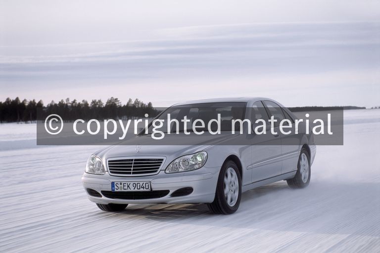 A2002F2029 S 500 4MATIC, Limousine - W 220