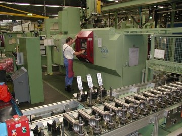 Kassel axle plant - cold roll forming of the prop shaft, 2006