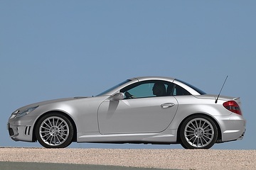 Mercedes-Benz SLK 55 AMG Roadster, model series R 171
photo shoot, southern France, motifs for the press trial drive