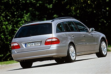 Mercedes-Benz E-Klasse E 500 4MATIC T-Modell, Baureihe S 211, 2003