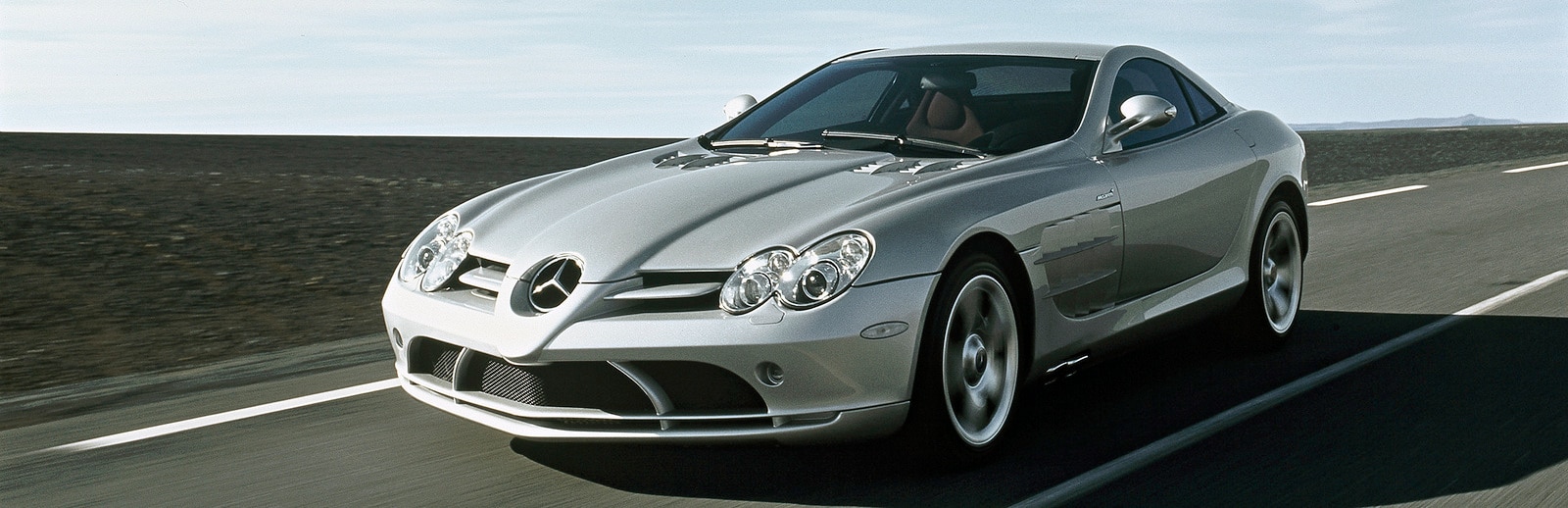 PKW4631 199 series SLR McLaren High Performance Sports Car, 2004 - 2009